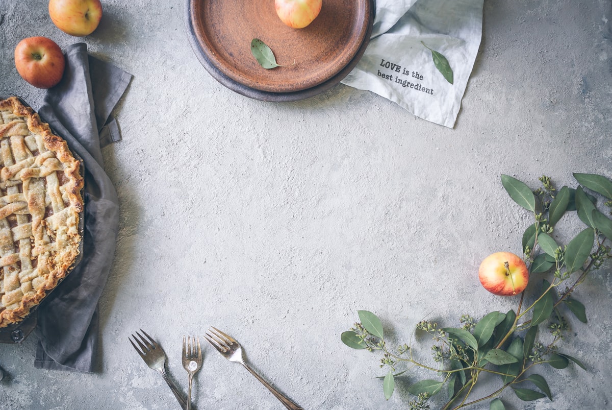 Person appearing unfocused and foggy after a meal